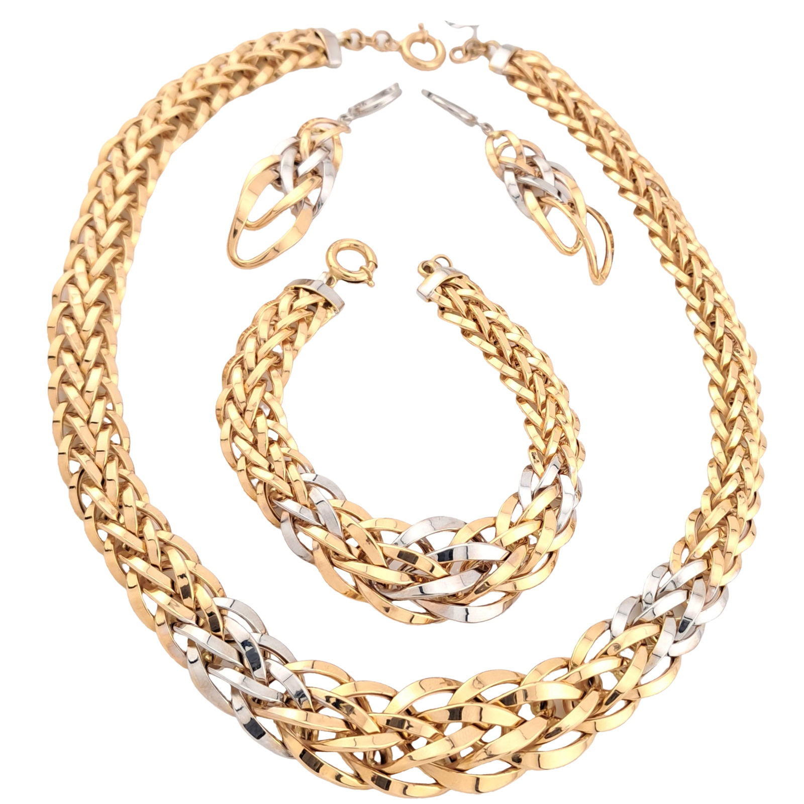 tmp-camera-1764600202425